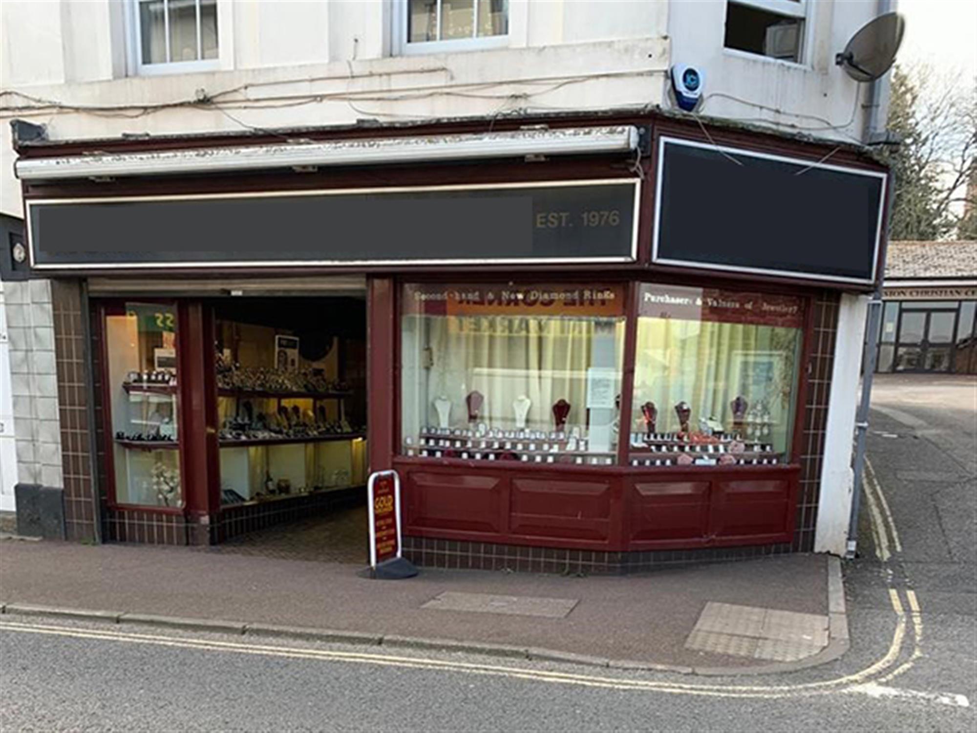 LONG ESTABLISHED HIGH STREET JEWELLERS – DEVON